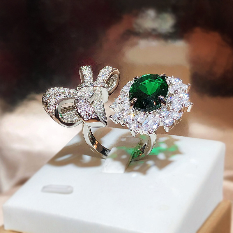 Fashion Trend inlaid green gem - Ethnic Fashion Trend recension och pris