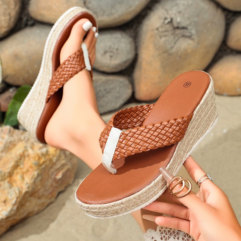 Women's Sandals Fashion Trend  - Ethnic Fashion Trend recension och pris