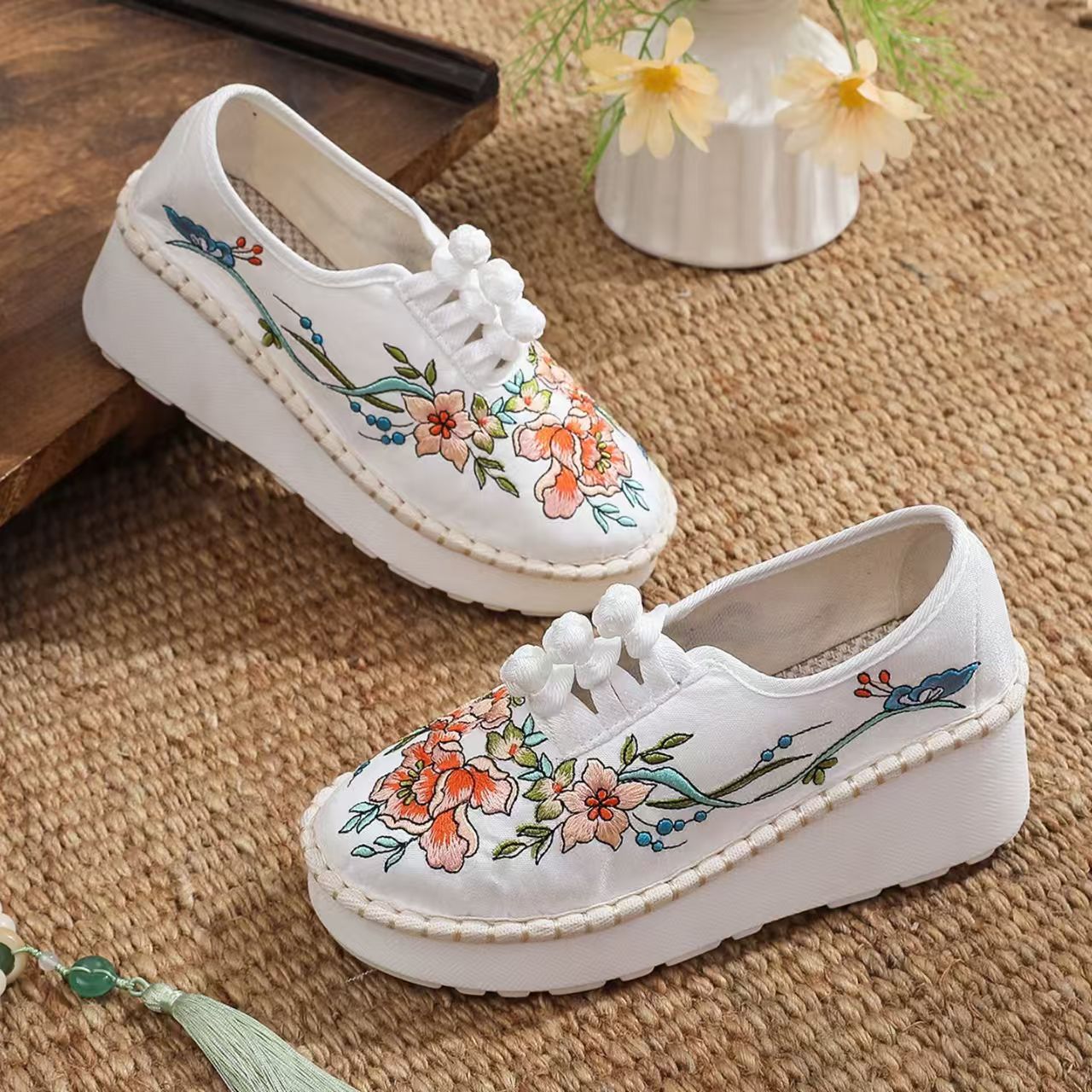 Women Ethnic Style Wedges Embr - Ethnic Fabric recension och pris