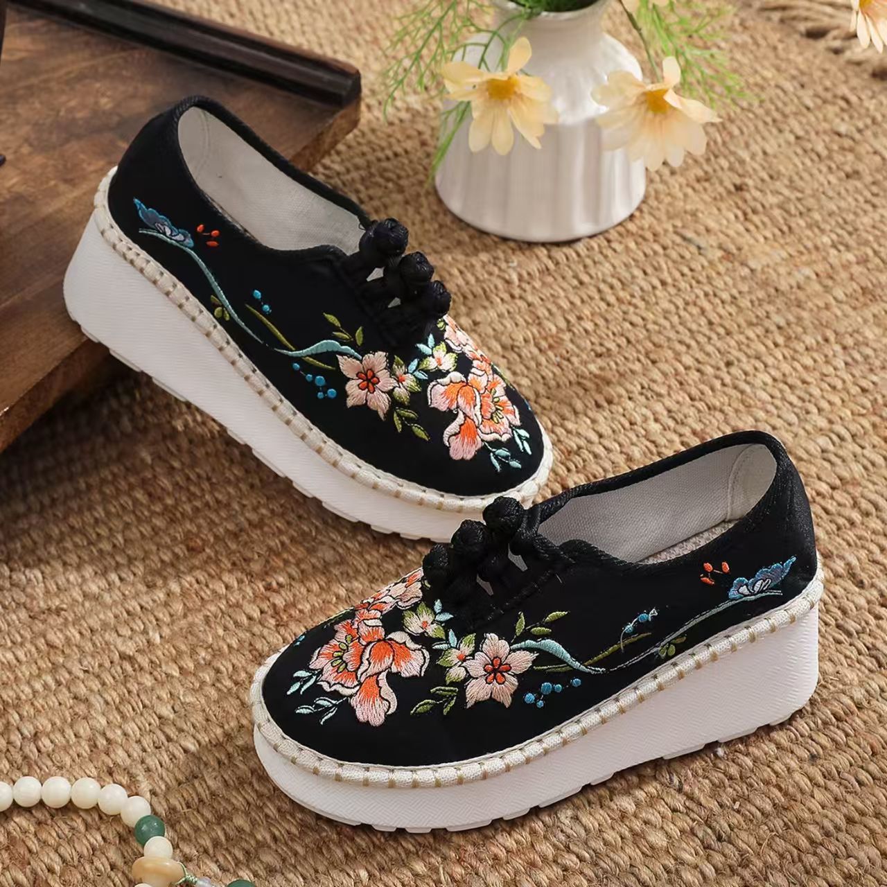 Women Ethnic Style Wedges Embr - Ethnic Fabric recension och pris